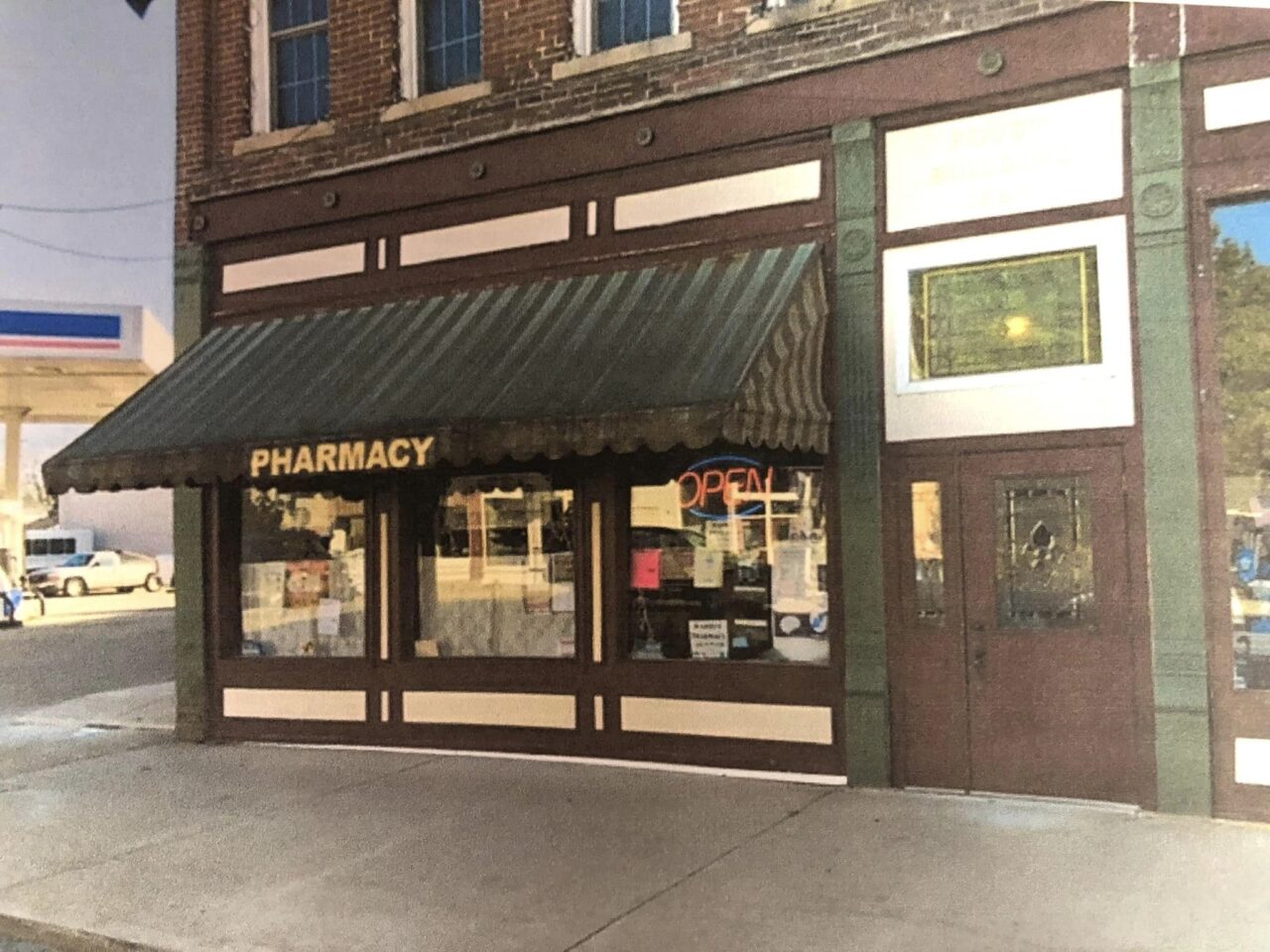 Warren Pharmacy historic Warren