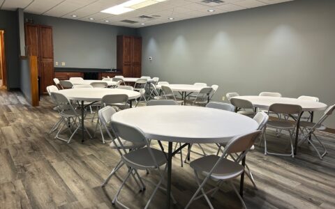 Carriage House Markle dining room