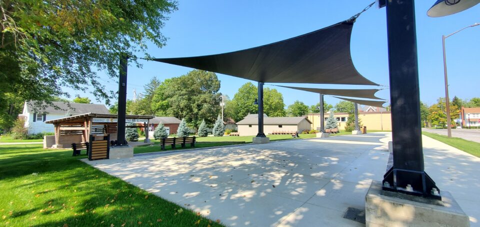 Riverside Park Warren Sails over concrete pad