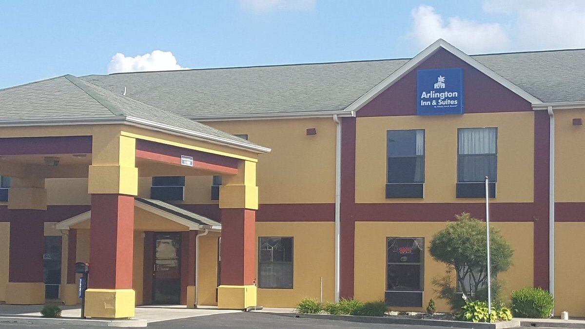 Exterior 1
