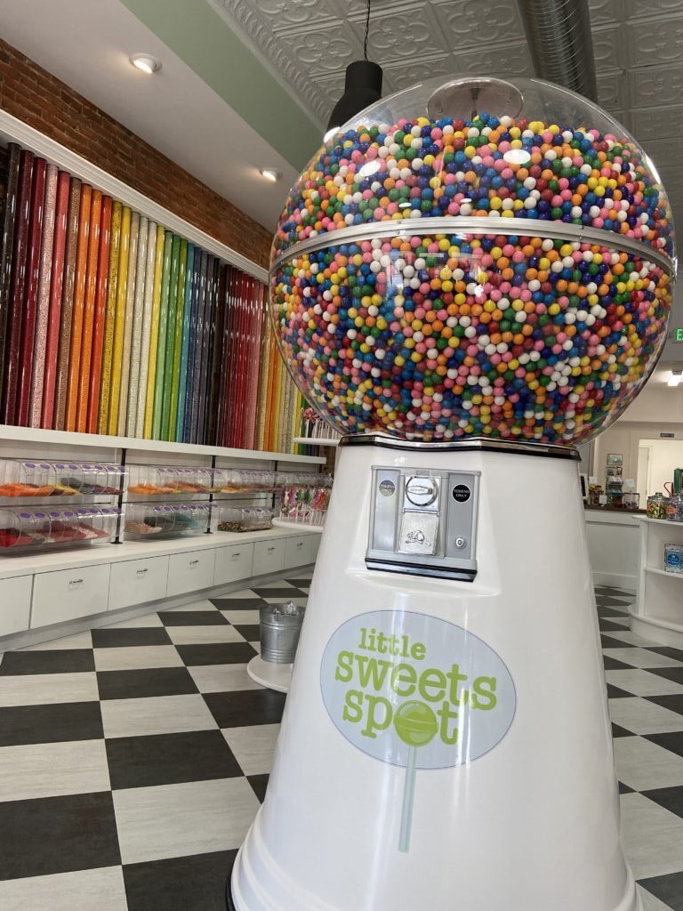 Little Sweet Spot 4032 by 3024 pix