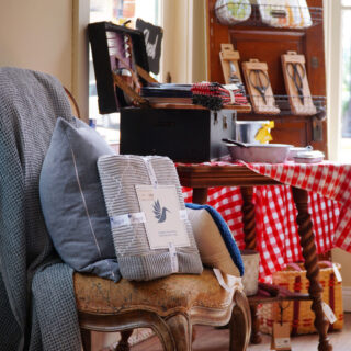 Homecraft3 Chairandbedding