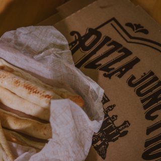 Pizzajunctionpizzaandbreadsticks2