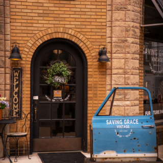 Savinggracevintage1