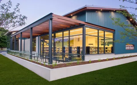 Markle Branch Library outside